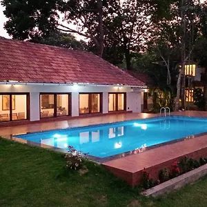 Shantitheeram Ayurveda Lakeside Heritage , Alappuzha India
